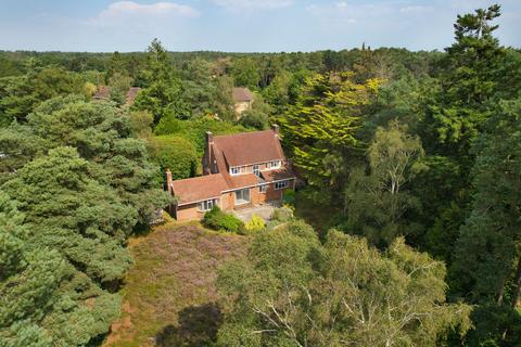3 bedroom detached house for sale, Sandy Down, Boldre, Lymington SO41