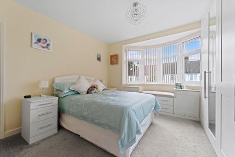 22 Reigate Way, Wallington, SM6 8NU