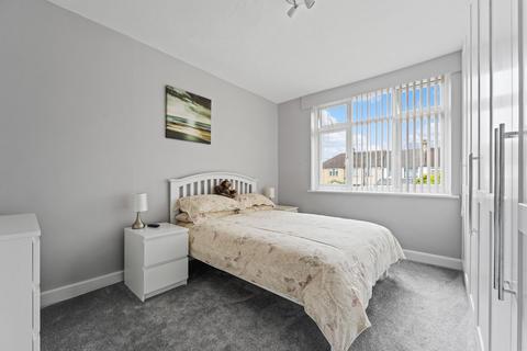 22 Reigate Way, Wallington, SM6 8NU