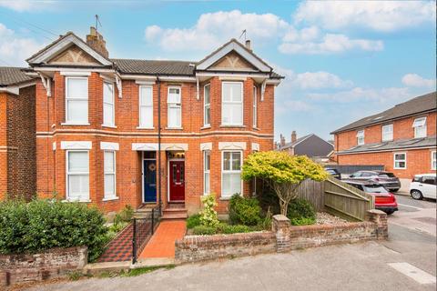 4 bedroom semi-detached house for sale, Prospect Road, Southborough