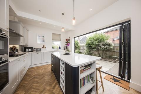 4 bedroom semi-detached house for sale, Prospect Road, Southborough