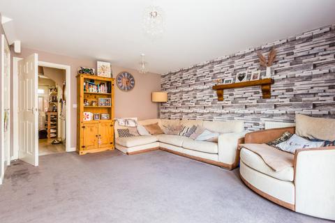 3 bedroom terraced house for sale, Patenall Way, Higham Ferrers NN10