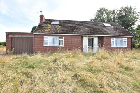 4 bedroom detached bungalow for sale, Chapel Lane, Whitton, Scunthorpe