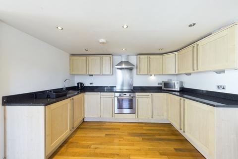 3 bedroom apartment to rent, North Road West, Plymouth PL1