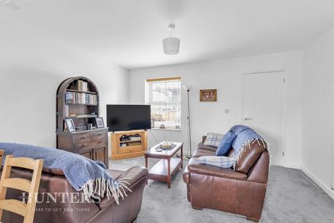 3 bedroom end of terrace house for sale, Old Hall Mews, Dearnley, OL12 9FG