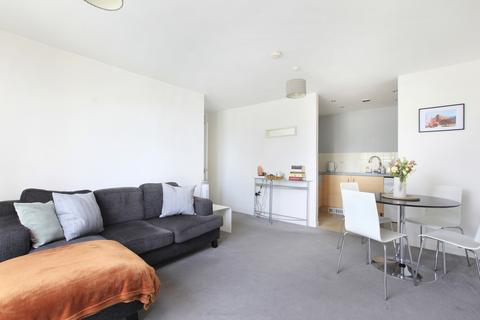 2 bedroom flat for sale, Oyster Wharf, 18 Lombard Road, London