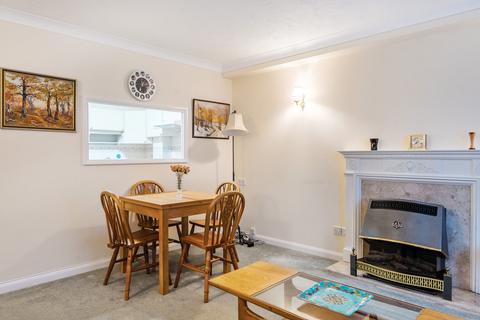 2 bedroom apartment for sale, Stafford Road, Wallington SM6