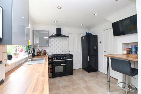 14 Chesilton Crescent, Church Crookham, Fleet, GU52 6PB