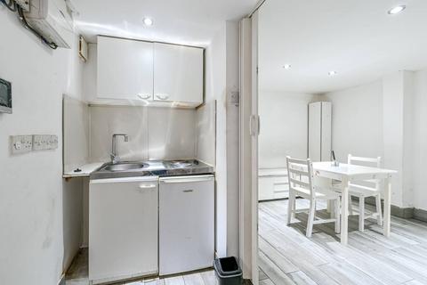 1 bedroom flat for sale, Holloway Road, Islington, London, N7