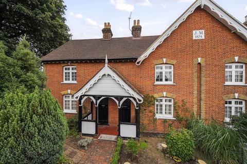 2 bedroom terraced house for sale, Burnt Oak Lane, Sidcup DA15