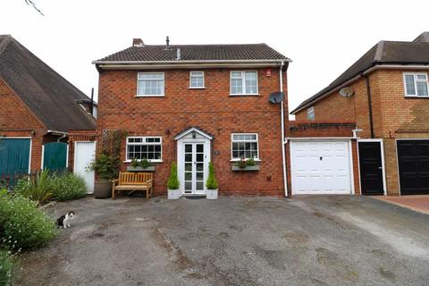 3 bedroom detached house for sale, Lazy Hill Road, Aldridge