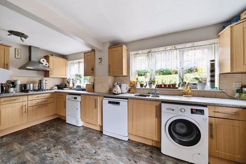 4 bedroom detached house for sale, Reedham Drive, Purley