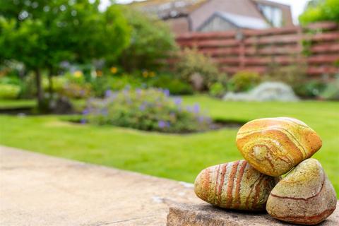 3 bedroom semi-detached bungalow for sale, Alexandra Street, Alyth, Blairgowrie