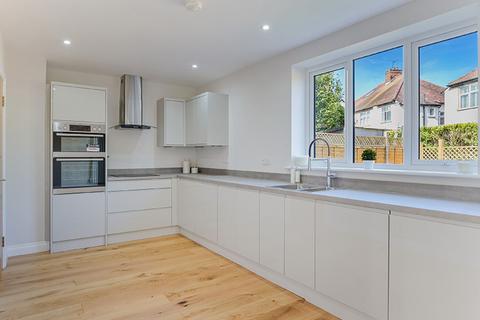 3 bedroom semi-detached house for sale, Tolworth Rise North, Surbiton KT5