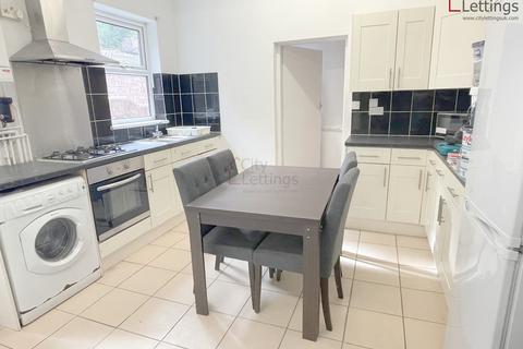 2 bedroom ground floor flat to rent, Mapperley Nottingham NG3