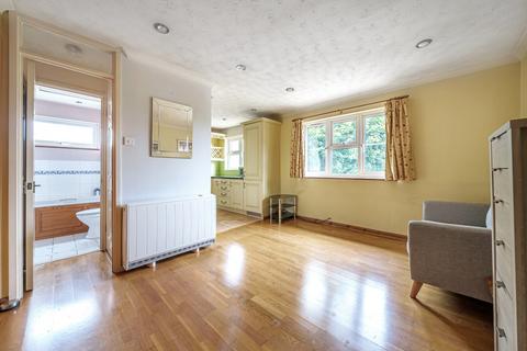 Studio for sale, Kirkland Close, Sidcup DA15