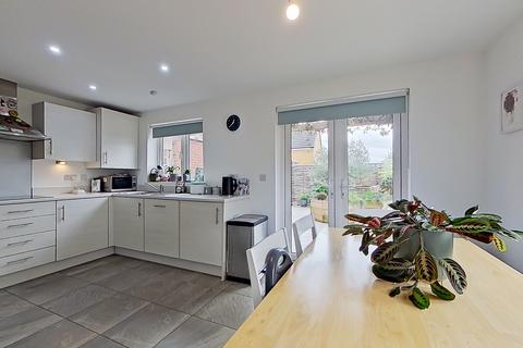 3 bedroom detached house for sale, Hawksbeard Close, Tamworth B79