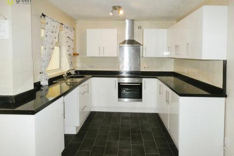 19 Arkle, Dosthill, Tamworth, B77 1NE