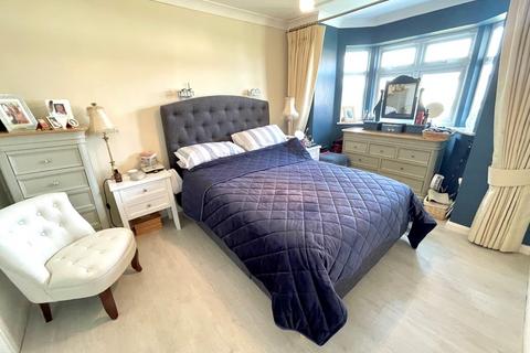 22 Mill Lane, Rustington, Littlehampton, BN16 3EG