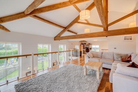 129 Whitehall Road, Drighlington, Bradford, BD11 1LN