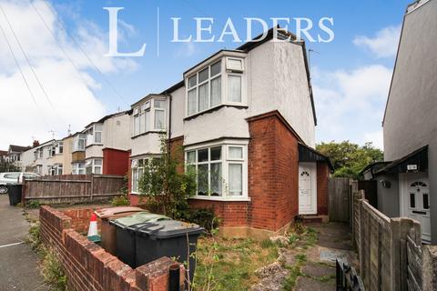 2 bedroom semi-detached house to rent, Chandos Road - 2 bedroom Family Home - LU4 8EX - Unfurnished