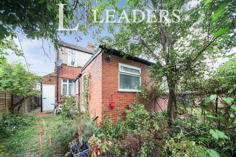 2 bedroom semi-detached house to rent, Chandos Road - 2 bedroom Family Home - LU4 8EX - Unfurnished