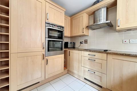 1 bedroom apartment for sale, Pampisford Road, South Croydon CR2