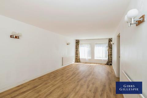 2 bedroom flat to rent, Woodlea Grove, Northwood, Middlesex, HA6 2DW