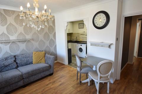1 bedroom apartment to rent, Caledonian Court, Christchurch Road, Bournemouth