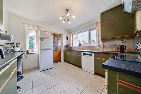 1 Blackdown Road, Rockwell Green, Wellington, TA21 9DF