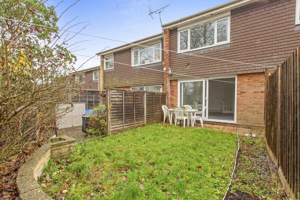 40 Cumberland Close, HP7 9 NJ (LOW RES)-9