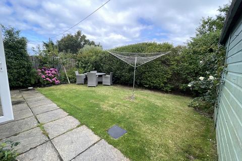 3 bedroom semi-detached house for sale, Overstrand Avenue, Rhosneigr, LL64