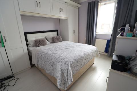 8 Beighton Road, Kilnhurst, Mexborough, S64 5SW