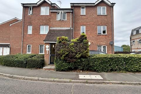 160 Howard Close, Waltham Abbey, EN9 1XD