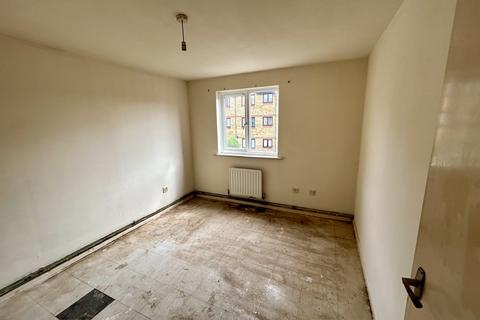 160 Howard Close, Waltham Abbey, EN9 1XD