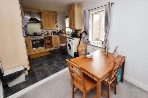 2 bedroom apartment for sale, Gras Lawn, St leonards, Exeter