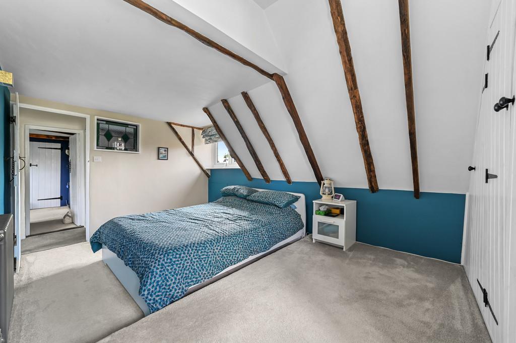 PT-FC(COL)-Walnut Tree Cottage-5