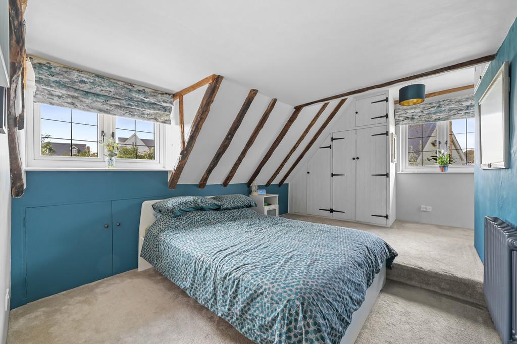 PT-FC(COL)-Walnut Tree Cottage-4