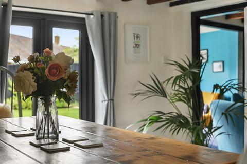 Walnut Tree Cottage Vine Road, Tiptree, Colchester, CO5 0LR