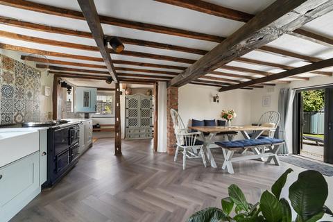 Walnut Tree Cottage Vine Road, Tiptree, Colchester, CO5 0LR