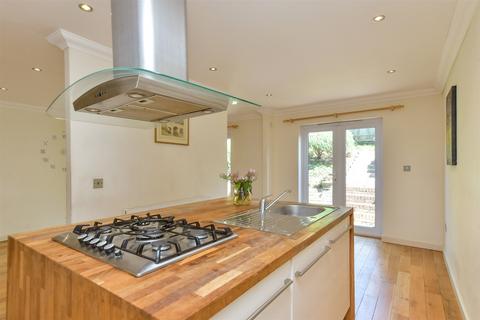 4 bedroom semi-detached house for sale, Kevin Gardens, Woodingdean, Brighton, East Sussex