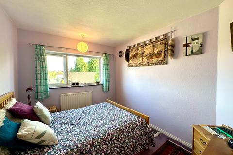 67 Averil Road, Leicester, LE5 2DD