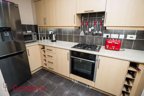 3 bedroom semi-detached house for sale, Lingwell Park, Widnes