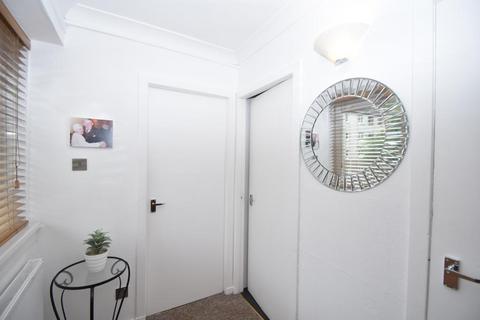 2 bedroom flat for sale, 100 Keal Avenue, Blairdardie, Glasgow, G15 6PD