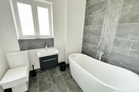 3 bedroom semi-detached house for sale, Le Noke Avenue, Romford, RM3