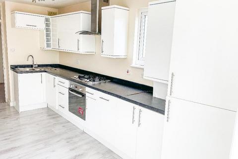 2 bedroom flat for sale, London NW2