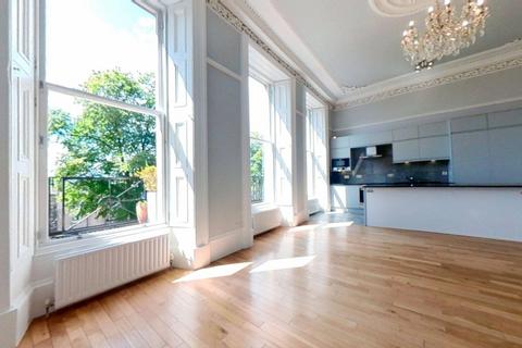 3 bedroom flat to rent, Woodlands Terrace, Glasgow, G3