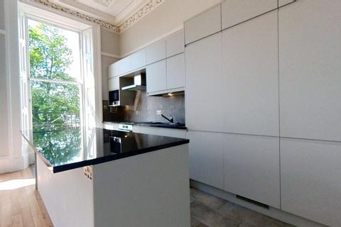 3 bedroom flat to rent, Woodlands Terrace, Glasgow, G3