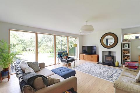 4 bedroom detached bungalow for sale, Barryfields, Shalford, Braintree