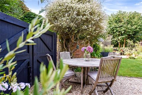 Alresford Vanzell Road, Easebourne, Midhurst, GU29 9BA
